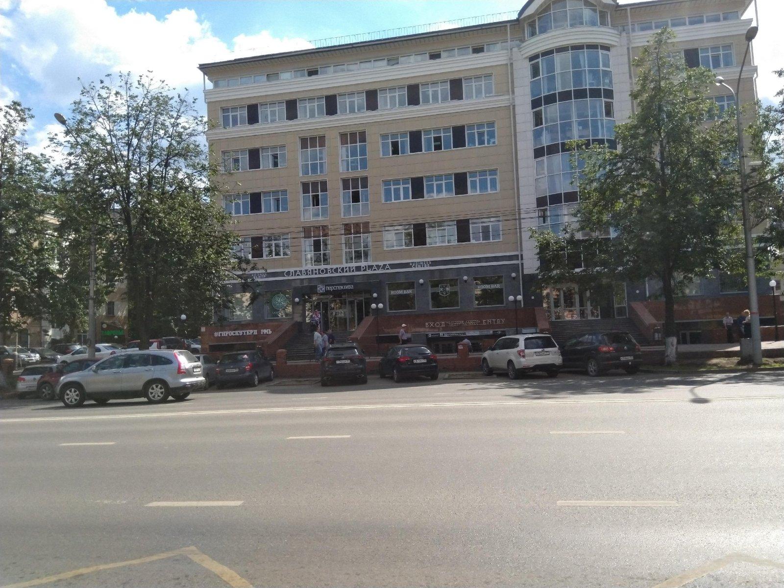 Дом жилой со встроенным магазином, Алтайский край, г. Барнаул, район Октябрьский